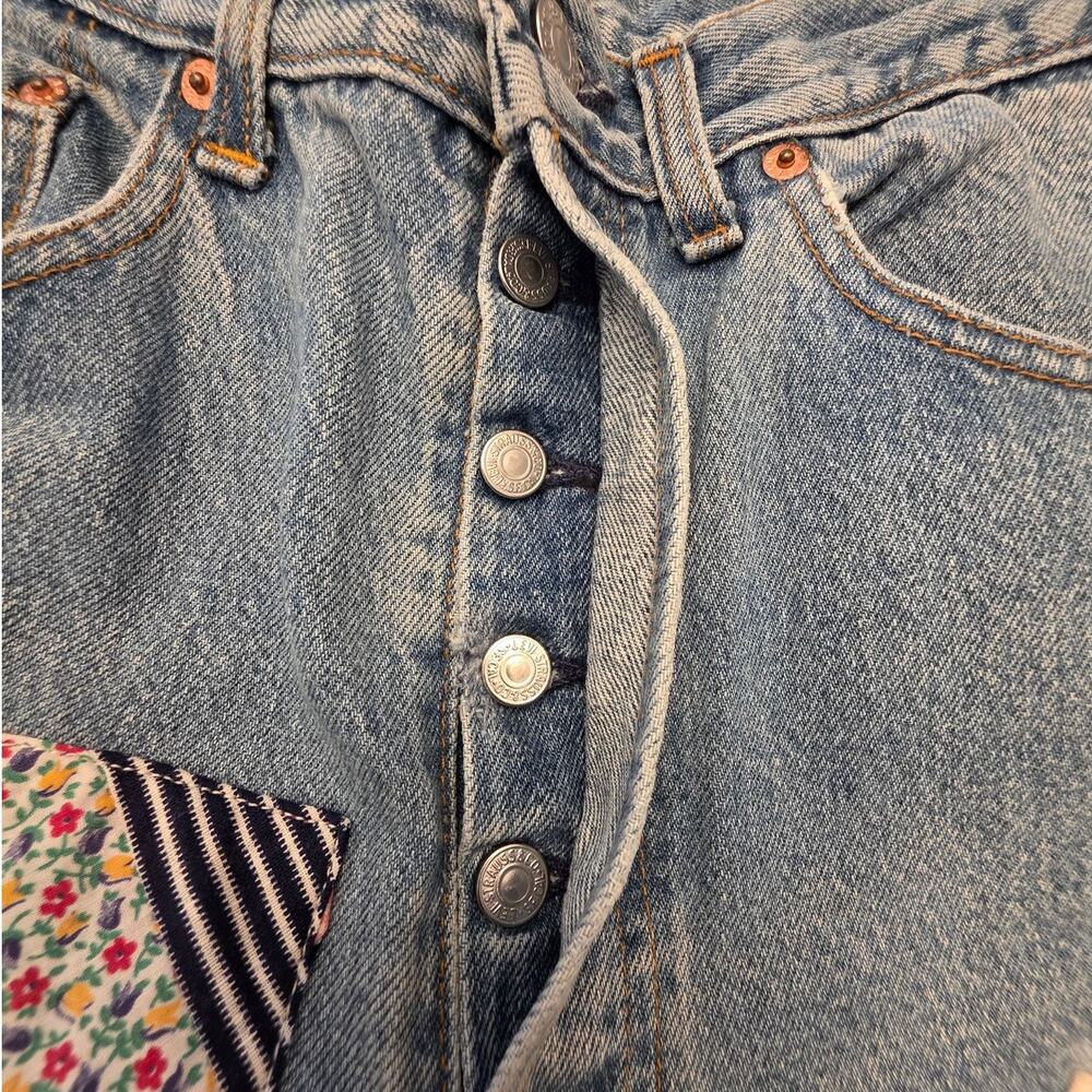 Levi's Women's Patchwork VTG Quilt Denim Jeans Reworked - Picture 5 of 9